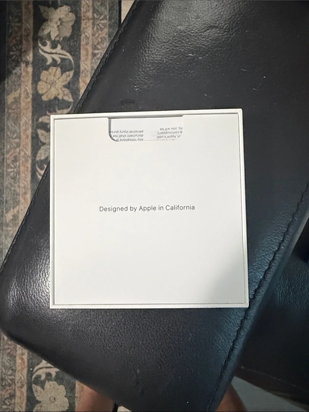 Apple White AirPods Gen 2 Wireless Earbuds with Charging Case